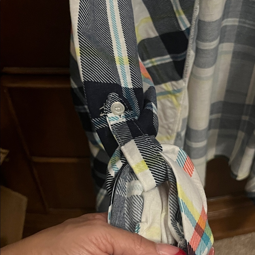 New York Laundry Multicolor Plaid Cardigan - Picture 4 of 5